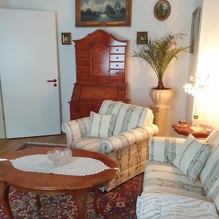 Gaestewohnung Elegance Halle  ภายนอก รูปภาพ